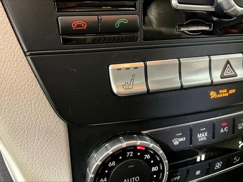 Used 2015 Mercedes-Benz C 350 4MATIC Coupe image 32