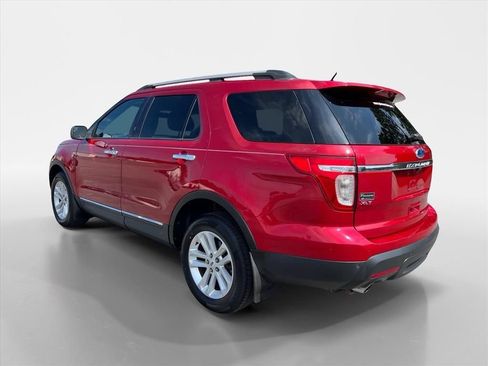 Used 2012 Ford Explorer XLT AWD/4WD image 3