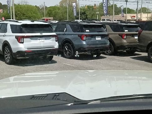 New 2026 Ford F250 Platinum AWD/4WD image 21