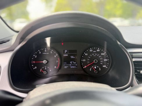 Used 2022 Kia Rio S image 13