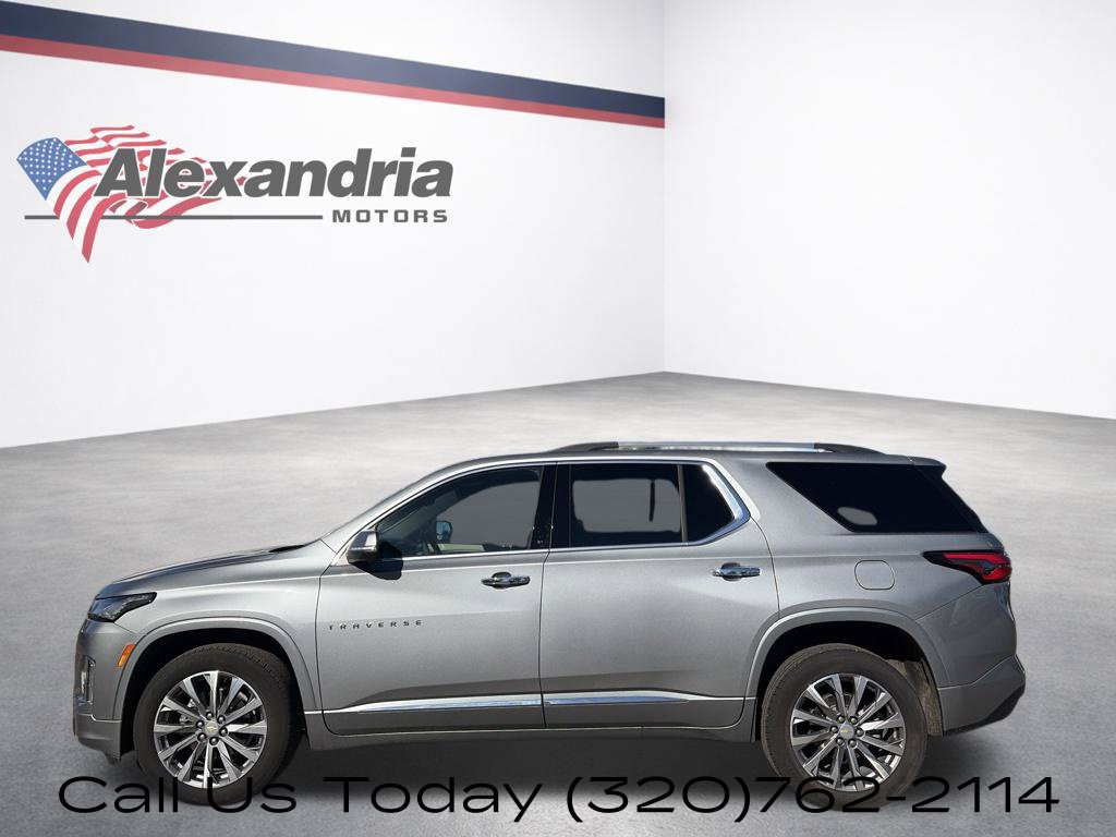 Used 2023 Chevrolet Traverse Premier AWD/4WD image 10