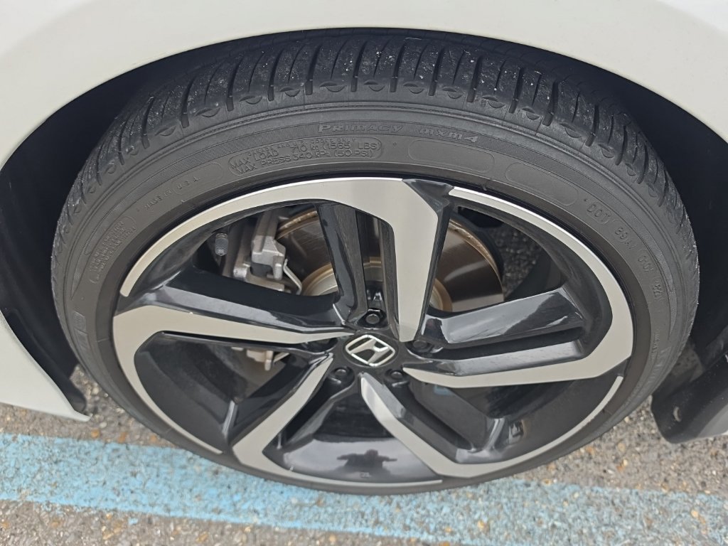 Used 2022 Honda Accord Sport image 12
