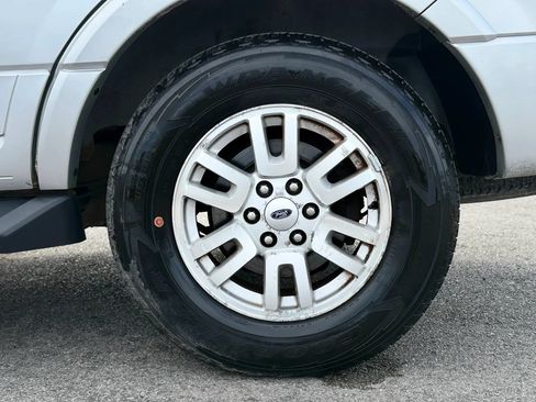Used 2012 Ford Expedition XLT w/ HD Trailer Tow Pkg AWD/4WD image 40