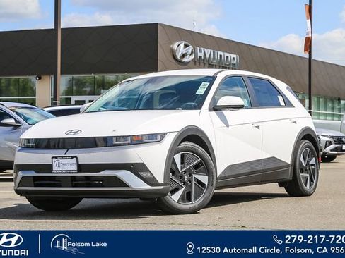 New 2026 Hyundai Ioniq 5 SEL RWD image 1