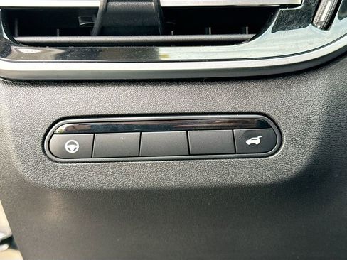 Used 2026 INFINITI QX60 Luxe w/ Cargo Package image 11