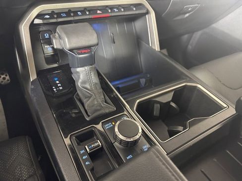Used 2022 Toyota Tundra SR5 image 17
