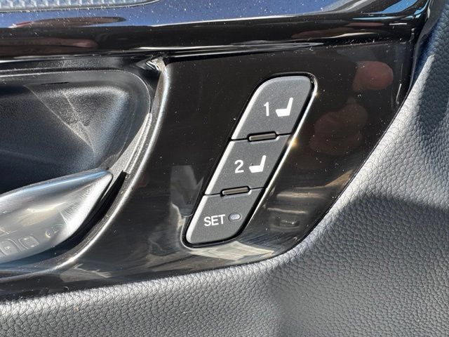 Used 2023 Honda CR-V Sport Touring image 19