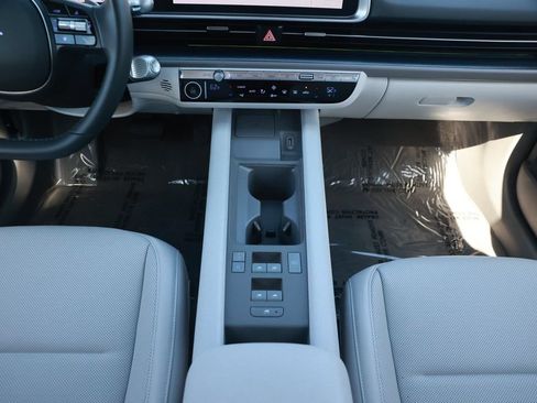 Used 2025 Hyundai Ioniq 6 SEL AWD/4WD image 31