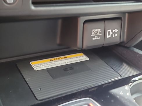 Used 2023 Honda Passport Elite image 29