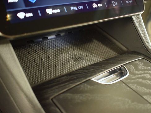 Certified 2023 Maserati Grecale Modena AWD/4WD image 36