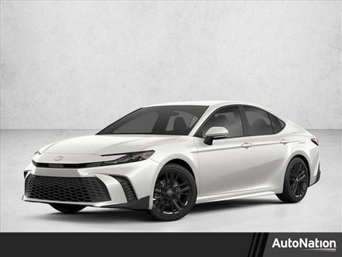 Used 2025 Toyota Camry LE w/ Convenience Package image 1