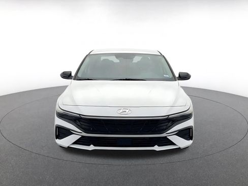 Used 2026 Hyundai Elantra Sport FWD image 2