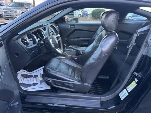 Used 2014 Ford Mustang GT image 11