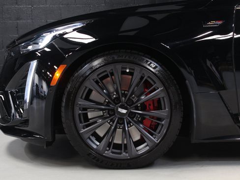Used 2024 Cadillac CT5 V Blackwing w/ Super Cruise 2 Package RWD image 4