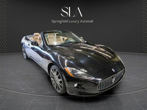 Used 2012 Maserati GranTurismo Convertible RWD image 12