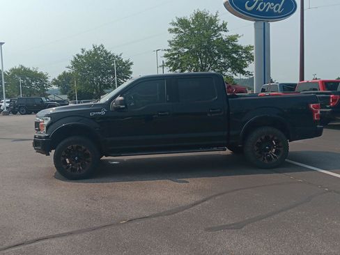 Used 2018 Ford F150 XLT w/ Equipment Group 302A Luxury AWD/4WD image 10