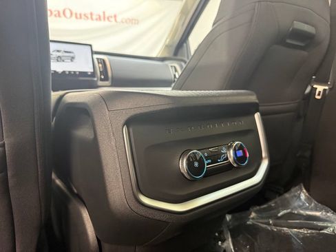 New 2027 Ford Expedition Max Active AWD/4WD image 18