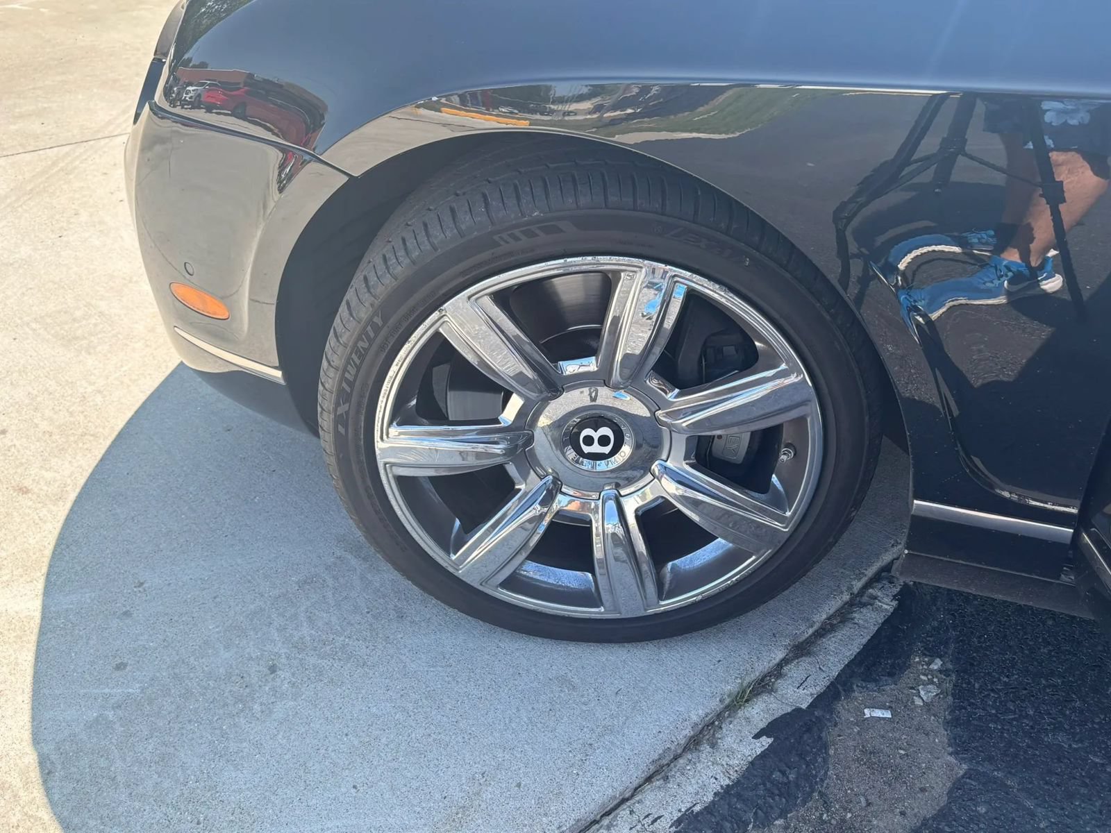 Used 2006 Bentley Flying Spur Flying Spur AWD/4WD image 37