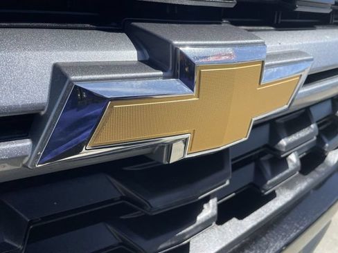 Used 2022 Chevrolet Colorado W/T w/ Custom Special Edition RWD image 28