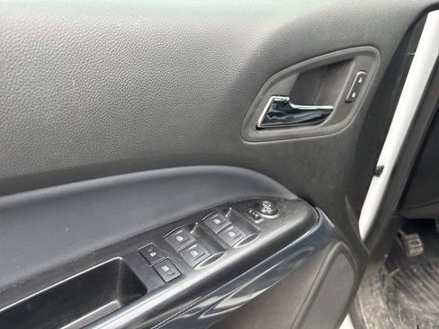 Used 2022 Chevrolet Colorado Z71 image 14