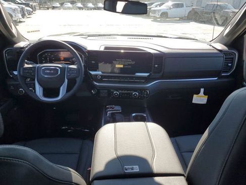 New 2026 GMC Sierra 1500 SLT image 14