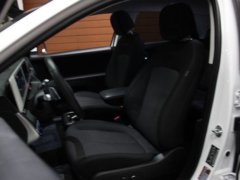 Used 2024 Hyundai Ioniq 5 SEL image 22