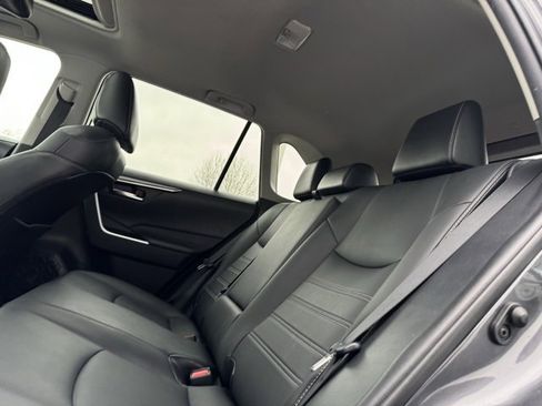 Certified 2021 Toyota RAV4 XLE Premium image 12