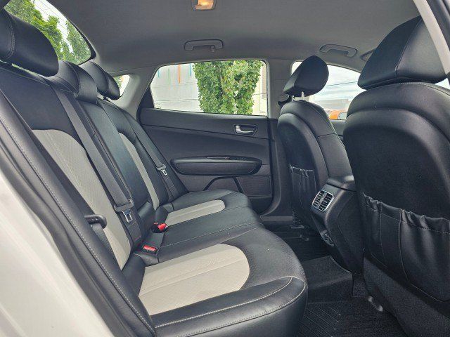 Used 2020 Kia Optima EX FWD image 13