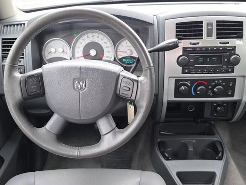 Used 2006 Dodge Dakota Laramie w/ Trailer Tow Group AWD/4WD image 27