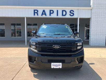 New 2026 Ford Expedition Max Platinum w/ Stealth Performance Package