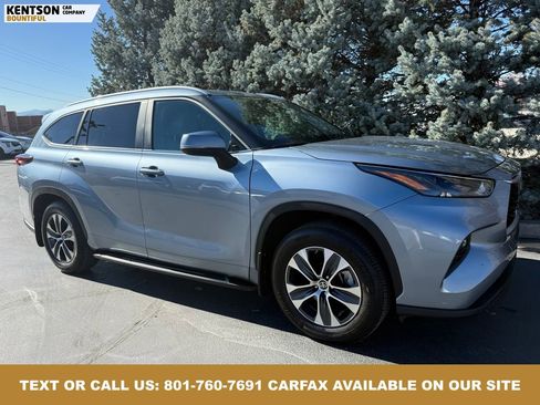 Used 2024 Toyota Highlander XLE image 12