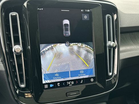 Certified 2023 Volvo C40 P8 Recharge Ultimate image 13