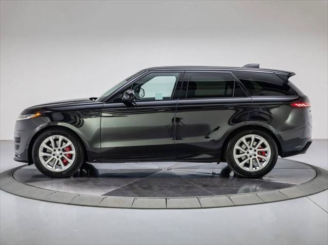 Used 2024 Land Rover Range Rover Sport Dynamic SE AWD/4WD image 2