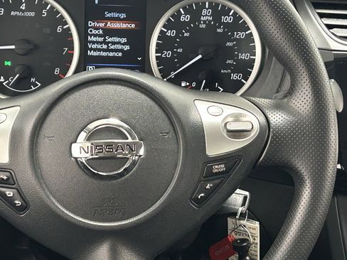 Used 2019 Nissan Sentra S image 13