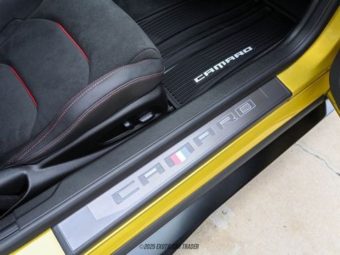 Used 2024 Chevrolet Camaro ZL1 image 25