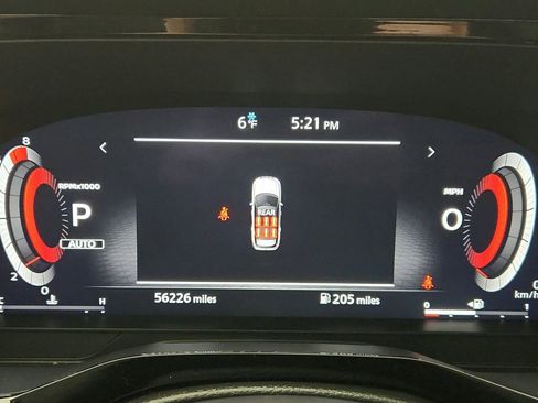 Used 2024 Nissan Pathfinder Platinum w/ Cargo Package image 14