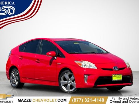 Used 2015 Toyota Prius Persona Series FWD image 1