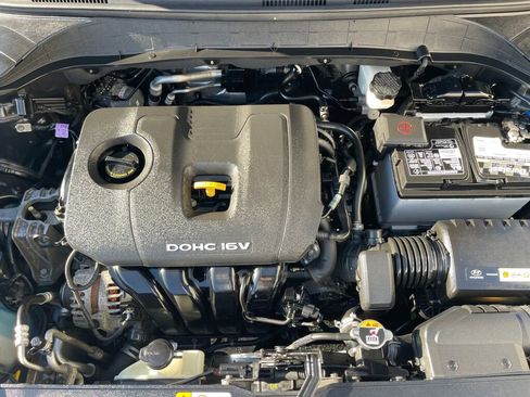 Used 2020 Hyundai Kona SE AWD/4WD image 32