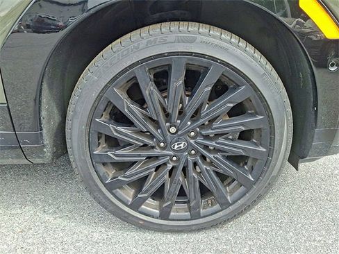 Certified 2025 Hyundai Santa Fe Calligraphy image 7