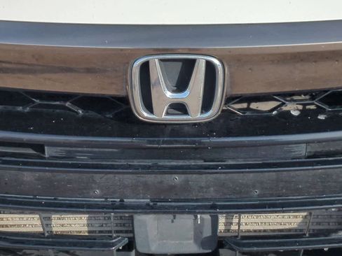 Used 2018 Honda Accord Sport image 11