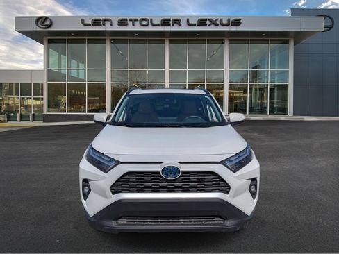Used 2023 Toyota RAV4 XLE Premium AWD/4WD image 8