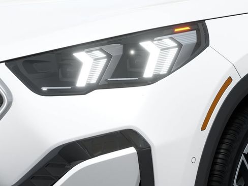New 2026 BMW X2 xDrive28i w/ Technology Package AWD/4WD image 28