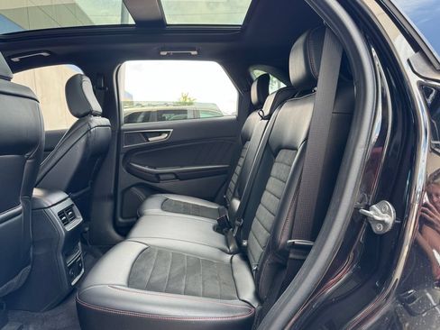 Used 2023 Ford Edge ST-Line AWD/4WD image 28