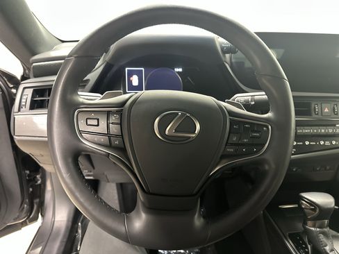 Certified 2023 Lexus ES 350 w/ Premium Package FWD image 18
