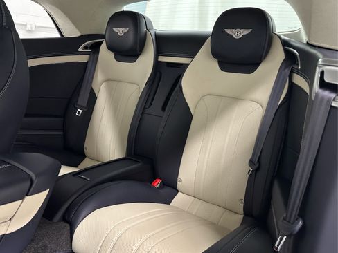 Used 2020 Bentley Continental GT AWD/4WD image 21