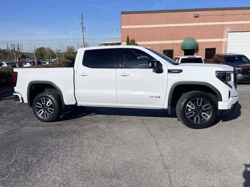 Certified 2023 GMC Sierra 1500 AT4 w/ Technology Package image 23