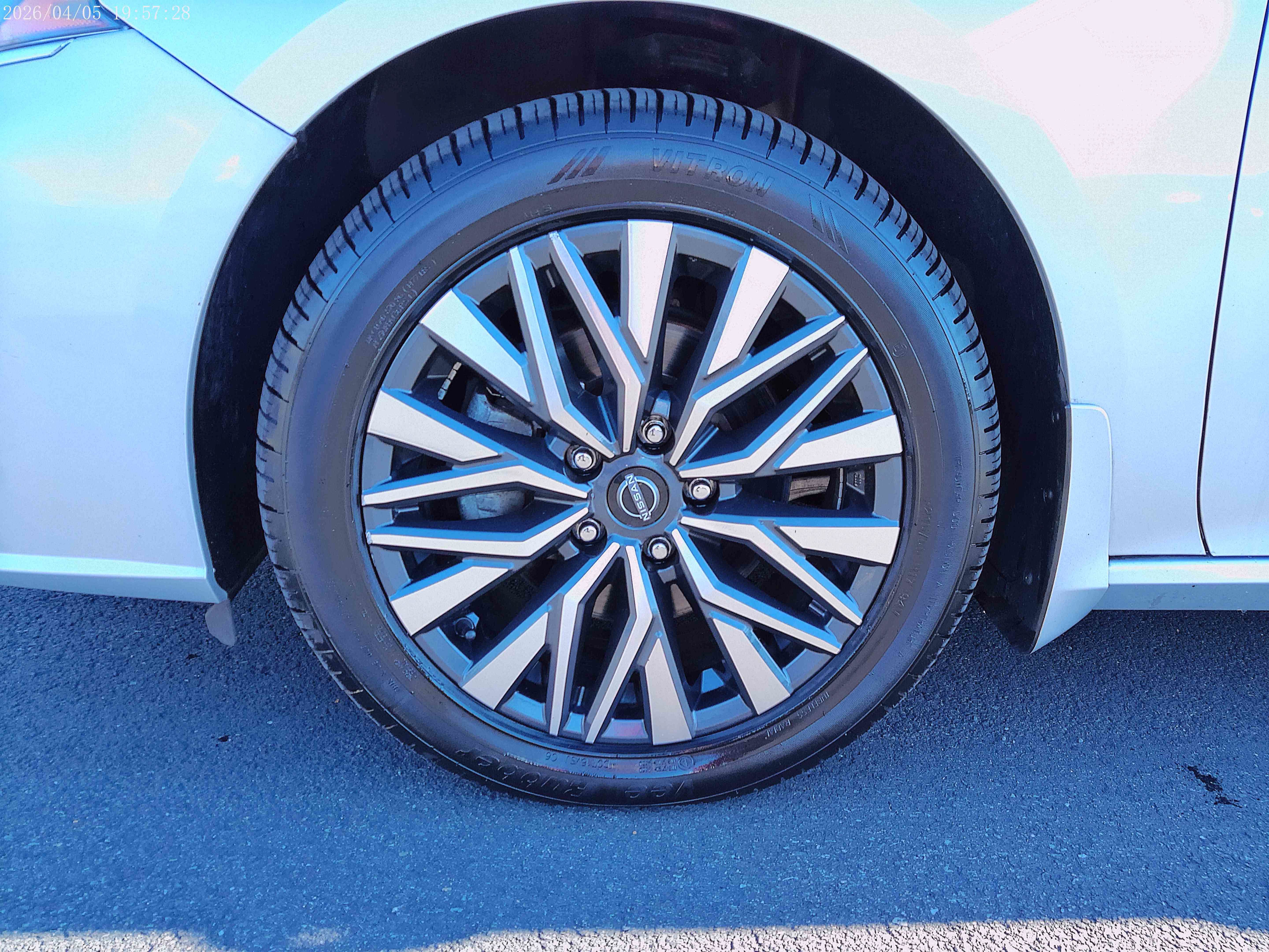 Used 2024 Nissan Altima 2.5 SV AWD/4WD image 9