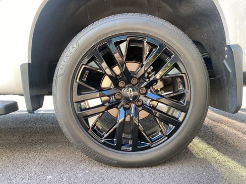 Used 2023 Chevrolet Silverado 1500 High Country w/ High Country Premium Package image 32