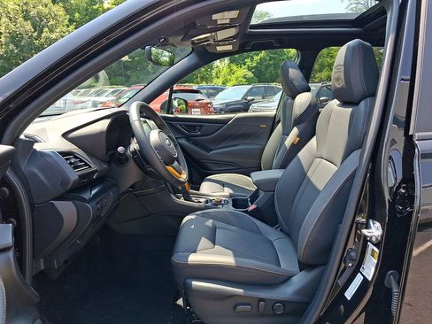 Certified 2025 Subaru Forester Wilderness AWD/4WD image 13