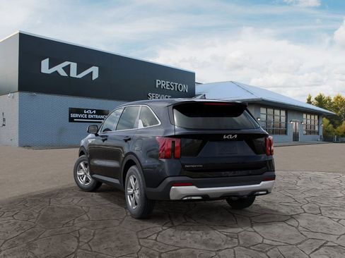 New 2025 Kia Sorento LX image 6